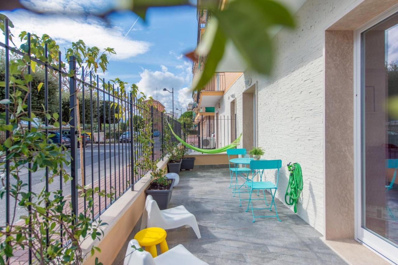 Babyaccommodation Family Comfort Ll Pietra Ligure Exterior foto